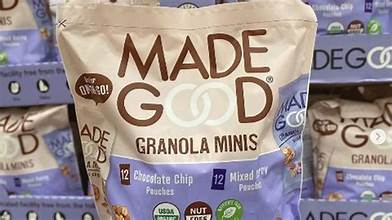 Made Good Granola Minis Choc Chip + Mixed Berry 24ct 20.4oz