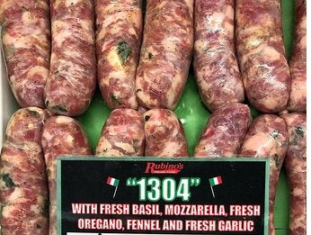 Rubino's "1304" w/ Fresh Basil, Fresh Oregano, Fennel + Fresh Garlic Sausages 4pk